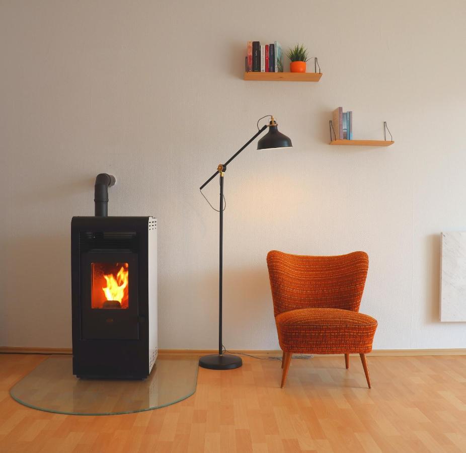 Cozy Apartment Mit Sonnenterrasse, Ofen & Netflix Melschede Ngoại thất bức ảnh